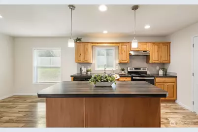 10206 SE Grandview Street, Port Orchard, WA 98366 - Photo 5