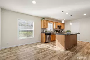 10206 SE Grandview St, Port Orchard, WA 98366 - Photo 7