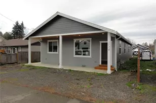 1724 14th St, Bremerton, WA 98337 - Photo 1