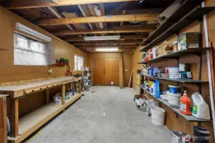 8341 28th Ave NW, Seattle, WA 98117 - Photo 31