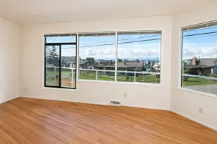 3545 Shell St, Greenbank, WA 98253 - Photo 7