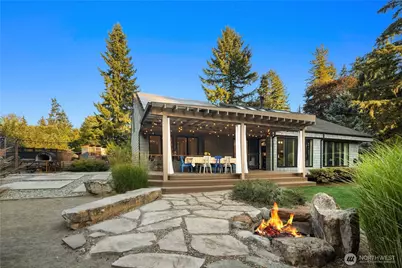 19020 NE 132nd Street, Woodinville, WA 98077 - Photo 1