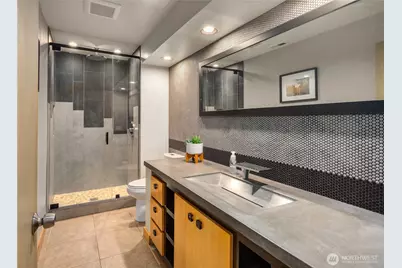 19020 NE 132nd Street, Woodinville, WA 98077 - Photo 21