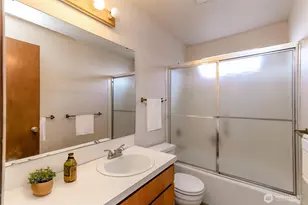 5837 Broadview Ave NE, Tacoma, WA 98422 - Photo 11