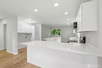 4404 Terrace Drive #8, Everett, WA 98203 - Photo 7