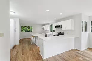 4404 Terrace Dr, Everett, WA 98203 - Photo 9