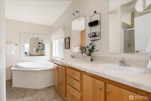 1140 Sherwood Ln, Greenbank, WA 98253 - Photo 17