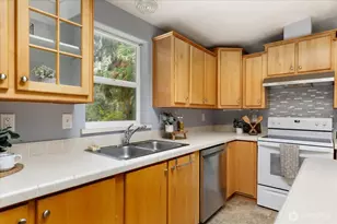 1140 Sherwood Ln, Greenbank, WA 98253 - Photo 11