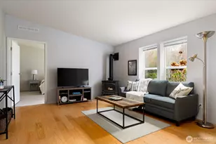 1140 Sherwood Ln, Greenbank, WA 98253 - Photo 5