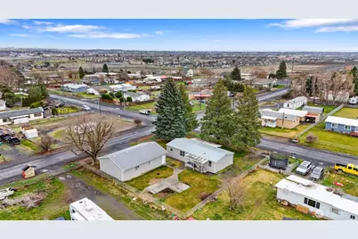 8780 NE Lybbert Drive, Moses Lake, WA 98837 - Photo 35