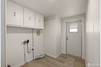 8780 NE Lybbert Drive, Moses Lake, WA 98837 - Photo 19