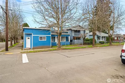 441 445 Smithers Avenue S, Renton, WA 98057 - Photo 3