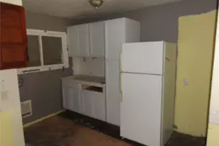 1820 S Sprague Ave, Tacoma, WA 98405 - Photo 5