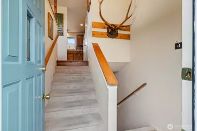 1728 W 6th Street, Port Angeles, WA 98363 - Photo 3