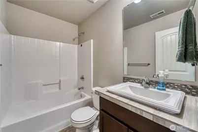 3835 Portside Dr., Bremerton, WA 98312 - Photo 29