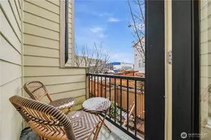 1122 N 92nd St, Seattle, WA 98103 - Photo 13