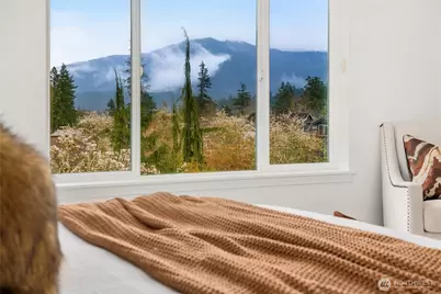 917 Bear Ridge Court NW, Issaquah, WA 98027 - Photo 19