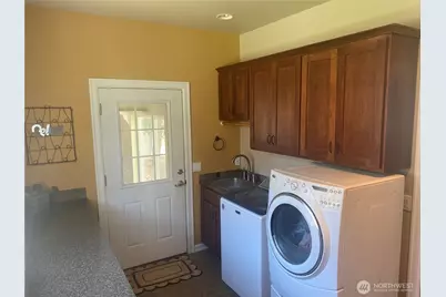 55776 Bay Area Drive, Electric City, WA 99123 - Photo 15