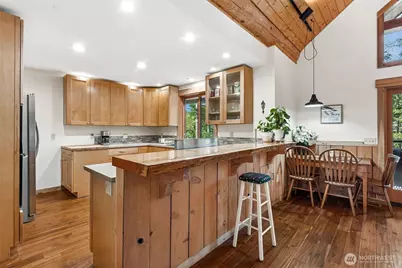 390 E Emerald Lake Drive E, Grapeview, WA 98546 - Photo 11