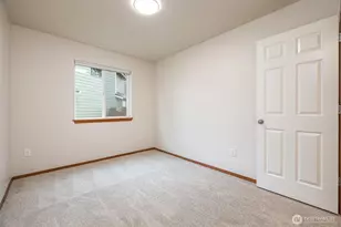 422 Oak Hill Ln, Burlington, WA 98233 - Photo 19