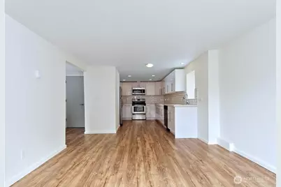 5045 37th Avenue S, Seattle, WA 98118 - Photo 11