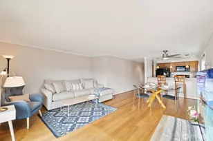 4222 Beach Dr SW, Seattle, WA 98116 - Photo 3