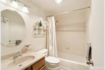 4222 Beach Drive SW #202, Seattle, WA 98116 - Photo 17