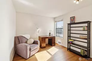 4222 Beach Dr SW, Seattle, WA 98116 - Photo 11