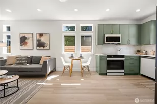513 NE 123rd St, Seattle, WA 98125 - Photo 3
