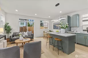 11017 35th Ave NE, Seattle, WA 98125 - Photo 13