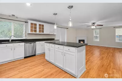 4932 Siskiyou Loop SE, Olympia, WA 98501 - Photo 7