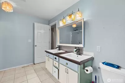 4932 Siskiyou Loop SE, Olympia, WA 98501 - Photo 15