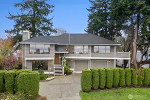 556 Holly Dr, Edmonds, WA 98020 - Photo 1