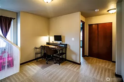 4646 Rochelle Street SE, Lacey, WA 98503 - Photo 17