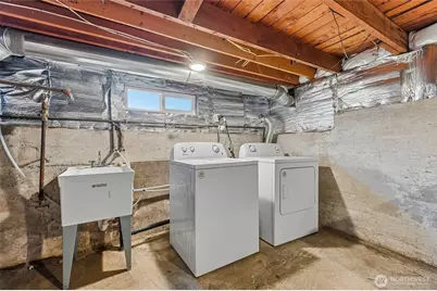 1221 S 101st Street, Seattle, WA 98168 - Photo 21