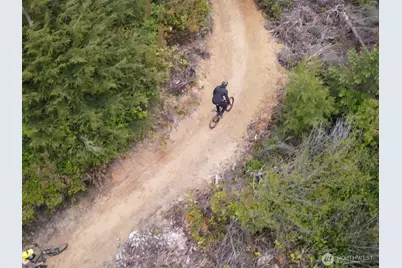 127 Pickler Bend, Pacific Beach, WA 98571 - Photo 9