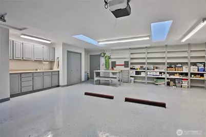 8111 Possession Ridge Lane, Clinton, WA 98236 - Photo 33