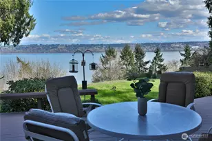 8111 Possession Ridge Ln, Clinton, WA 98236 - Photo 11