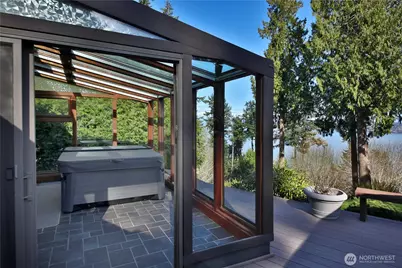 8111 Possession Ridge Lane, Clinton, WA 98236 - Photo 29