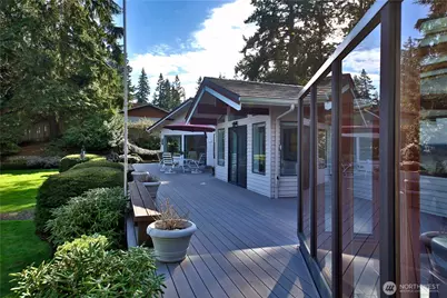 8111 Possession Ridge Lane, Clinton, WA 98236 - Photo 9