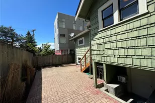 811 NE 66th St, Seattle, WA 98115 - Photo 27