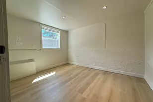 811 NE 66th St, Seattle, WA 98115 - Photo 19