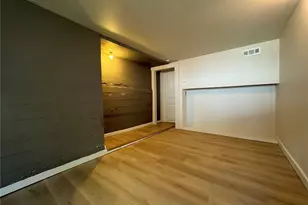 811 NE 66th St, Seattle, WA 98115 - Photo 23