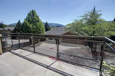 23300 SE Black Nugget Road #H2, Issaquah, WA 98029 - Photo 7