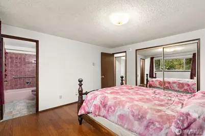 10411 57th Avenue S, Seattle, WA 98178 - Photo 11