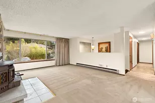 10411 57th Ave S, Seattle, WA 98178 - Photo 3