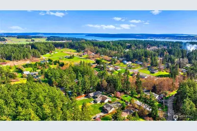 1583 Mark Street, Oak Harbor, WA 98277 - Photo 5