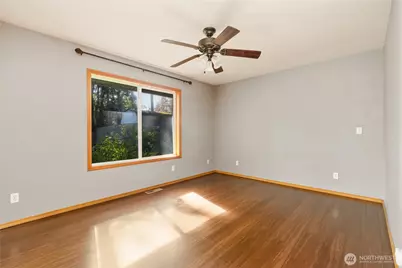 1583 Mark Street, Oak Harbor, WA 98277 - Photo 21