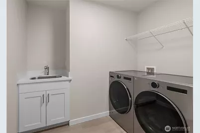 2120 SW Putnam Drive, Oak Harbor, WA 98277 - Photo 31