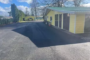 310 W Pine St, Elma, WA 98541 - Photo 5